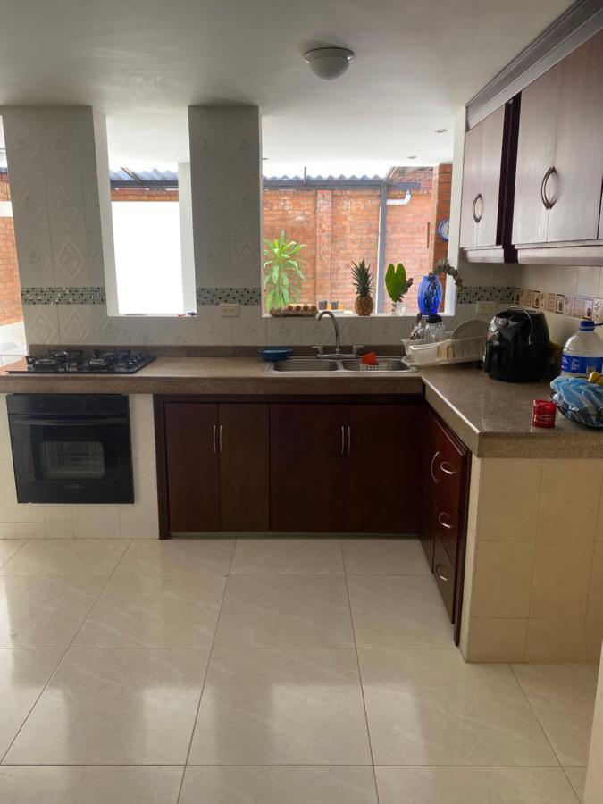 Alma Rh Villa Cali Bagian luar foto